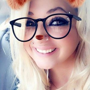 Meet your Posher, Kerrianna